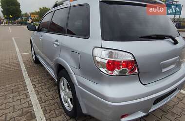 Позашляховик / Кросовер Mitsubishi Outlander 2007 в Києві