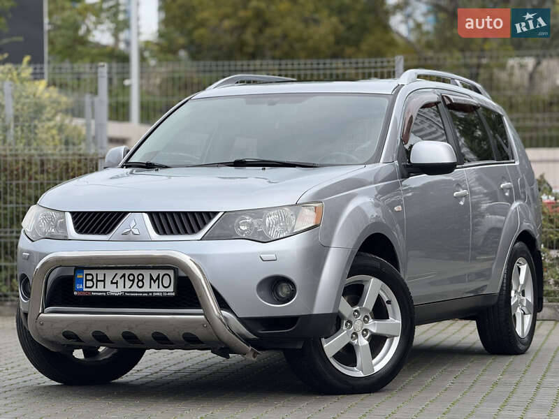 Mitsubishi Outlander 2008