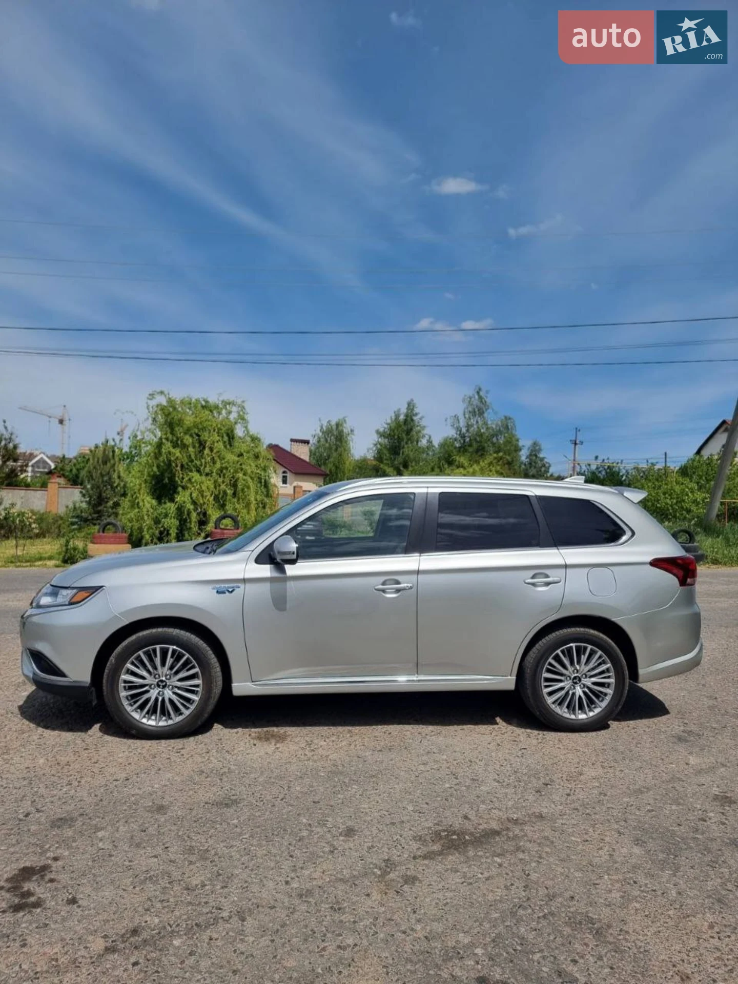 2019 Mitsubishi Outlander - мініатюра 2