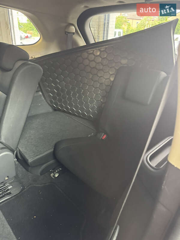 Внедорожник / Кроссовер Mitsubishi Outlander 2012 в Козине фото 4 Внедорожник / Кроссовер Mitsubishi Outlander 2012 в Козине