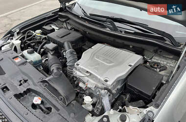 Внедорожник / Кроссовер Mitsubishi Outlander 2022 в 