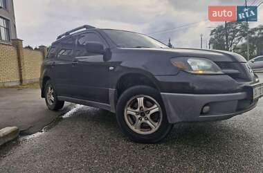 Внедорожник / Кроссовер Mitsubishi Outlander 2004 в 