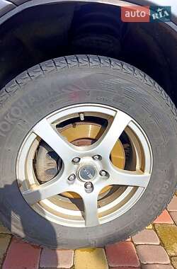 Внедорожник / Кроссовер Mitsubishi Outlander 2006 в 