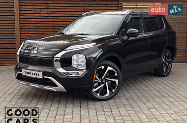 Позашляховик / Кросовер Mitsubishi Outlander 2022 в Одесі