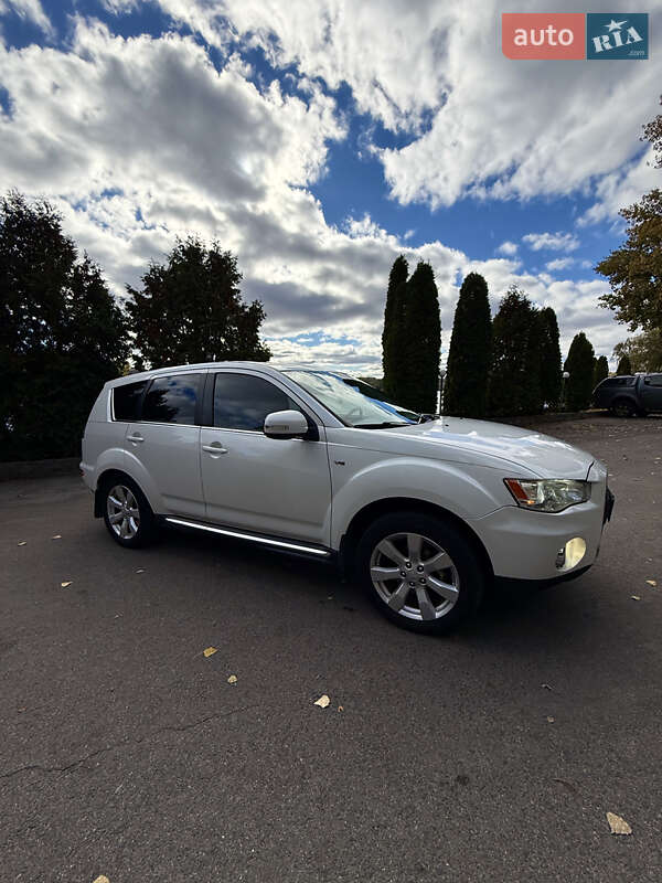 Позашляховик / Кросовер Mitsubishi Outlander 2011 в Кропивницькому