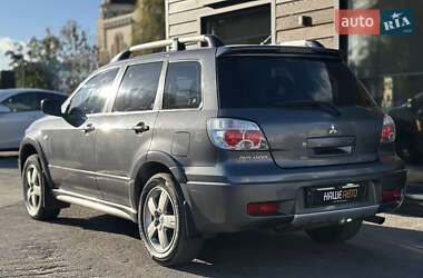 Внедорожник / Кроссовер Mitsubishi Outlander 2008 в 