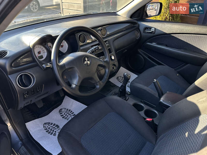 Внедорожник / Кроссовер Mitsubishi Outlander 2008 в Шептицькому