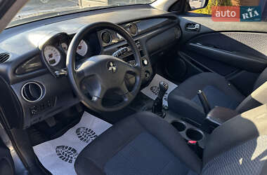 Внедорожник / Кроссовер Mitsubishi Outlander 2008 в 