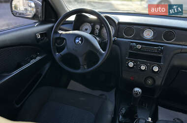 Внедорожник / Кроссовер Mitsubishi Outlander 2008 в 