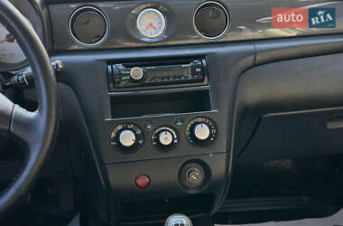 Внедорожник / Кроссовер Mitsubishi Outlander 2008 в 