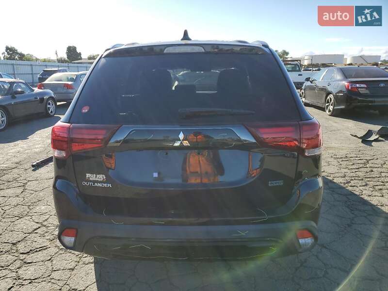 Внедорожник / Кроссовер Mitsubishi Outlander 2019 в Днепре