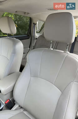 Позашляховик / Кросовер Mitsubishi Outlander 2012 в  фото 26 Позашляховик / Кросовер Mitsubishi Outlander 2012 в