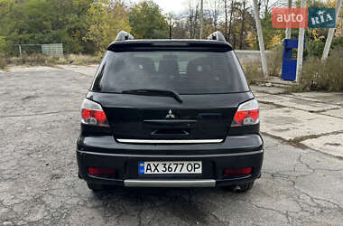 Внедорожник / Кроссовер Mitsubishi Outlander 2006 в 