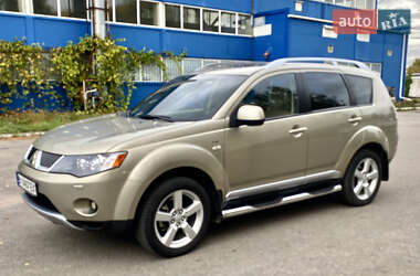 Позашляховик / Кросовер Mitsubishi Outlander 2007 в Кременчуці