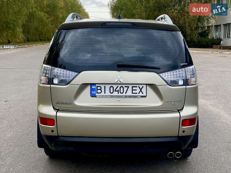Позашляховик / Кросовер Mitsubishi Outlander 2007 в Кременчуці