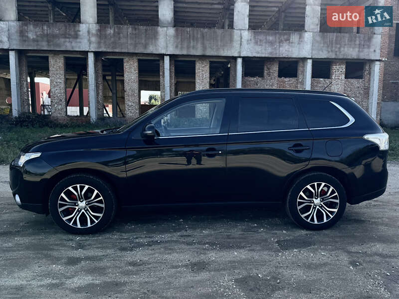 Внедорожник / Кроссовер Mitsubishi Outlander 2013 в Тернополе