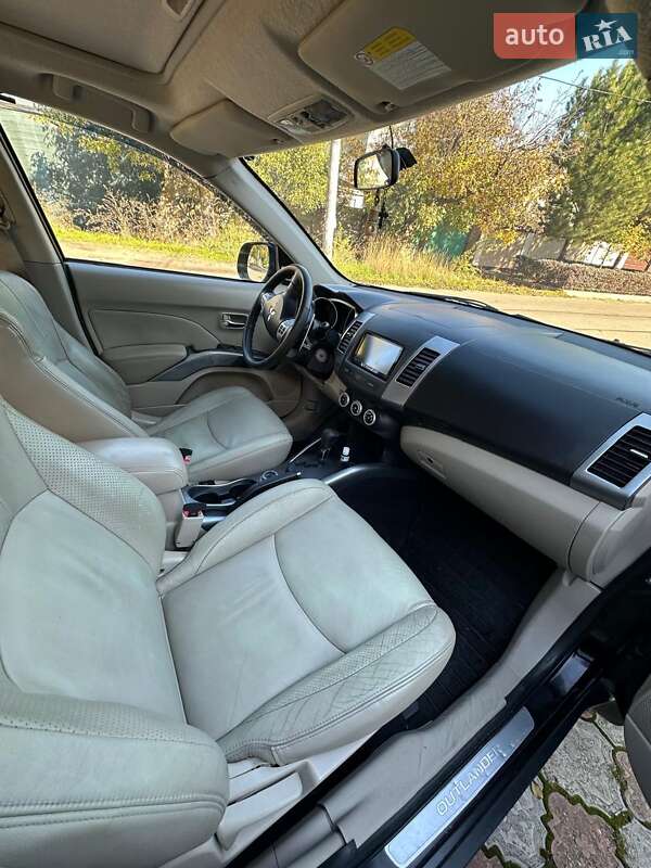 Внедорожник / Кроссовер Mitsubishi Outlander 2007 в Одессе