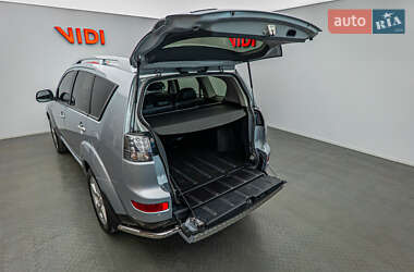 Внедорожник / Кроссовер Mitsubishi Outlander 2008 в 