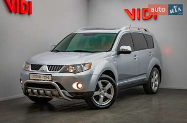 Внедорожник / Кроссовер Mitsubishi Outlander 2008 в Киеве