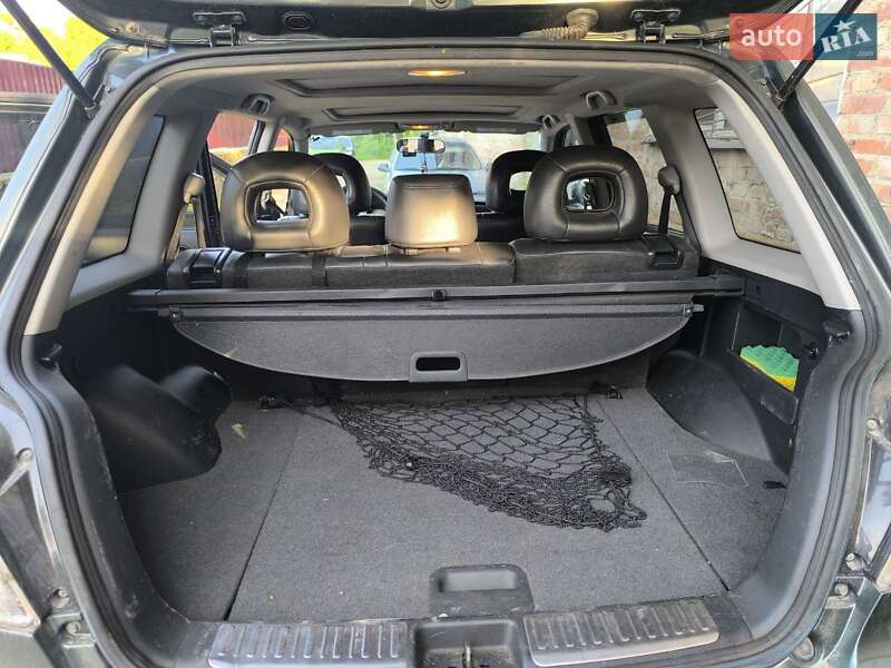 Внедорожник / Кроссовер Mitsubishi Outlander 2003 в Могилев-Подольске фото 8 Внедорожник / Кроссовер Mitsubishi Outlander 2003 в Могилев-Подольске