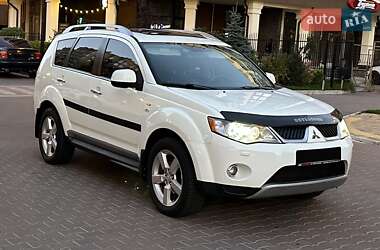 Внедорожник / Кроссовер Mitsubishi Outlander 2010 в Киеве