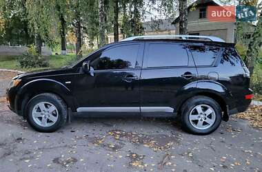Внедорожник / Кроссовер Mitsubishi Outlander 2007 в 