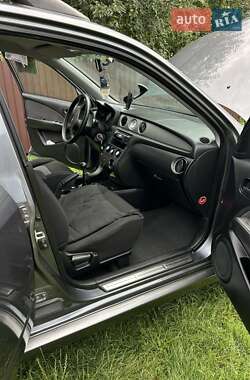 Внедорожник / Кроссовер Mitsubishi Outlander 2008 в 