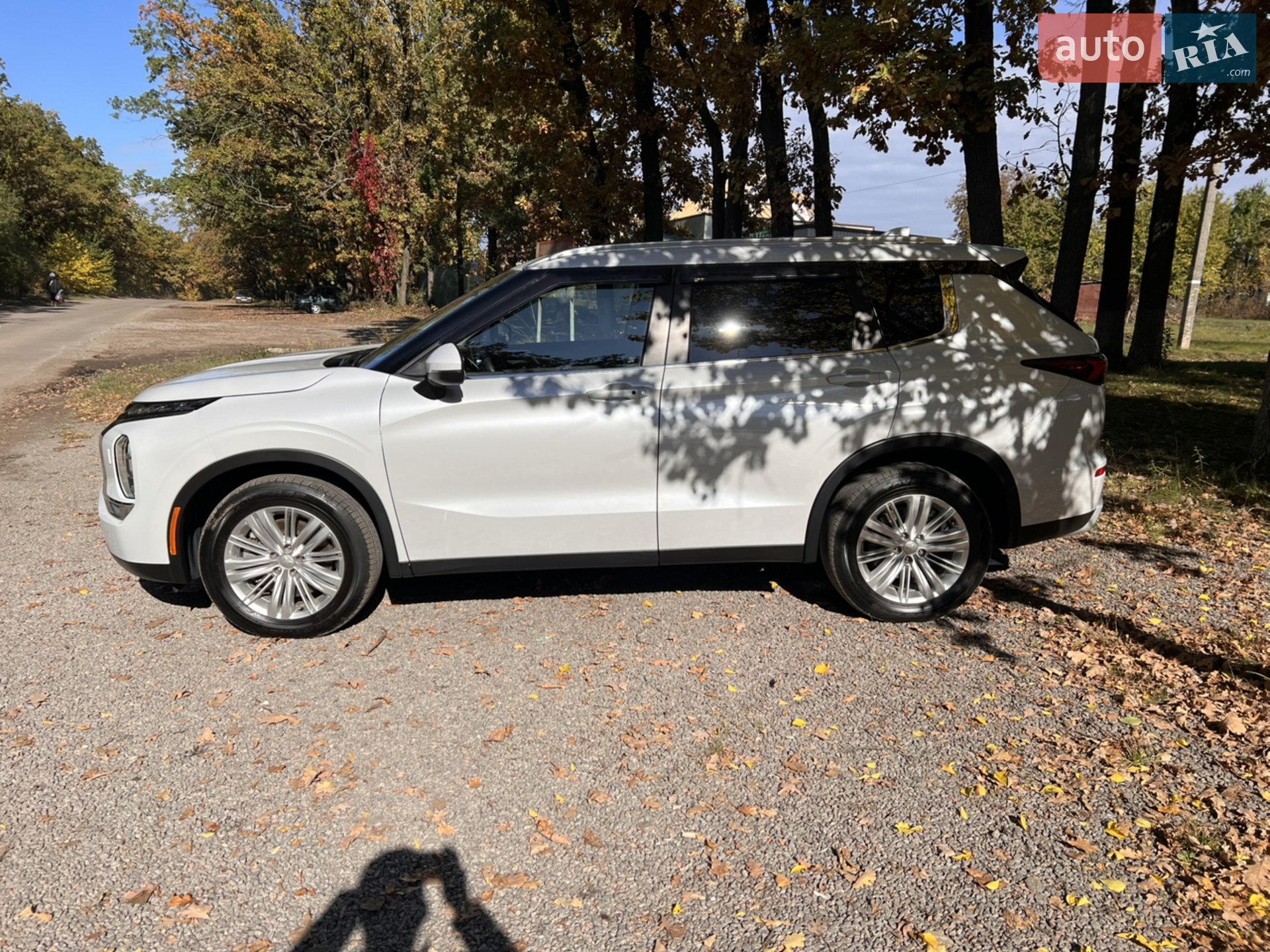 2022 Mitsubishi Outlander - мініатюра 12