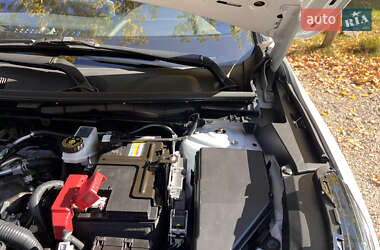 Внедорожник / Кроссовер Mitsubishi Outlander 2022 в Умани