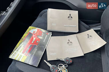 Позашляховик / Кросовер Mitsubishi Outlander 2011 в  фото 27 Позашляховик / Кросовер Mitsubishi Outlander 2011 в