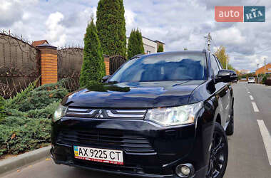 Позашляховик / Кросовер Mitsubishi Outlander 2012 в Полтаві