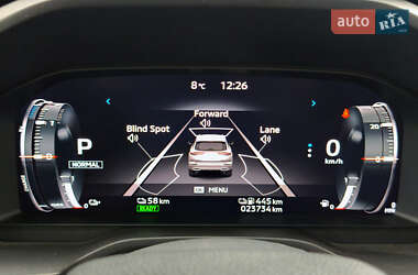 Внедорожник / Кроссовер Mitsubishi Outlander 2022 в 