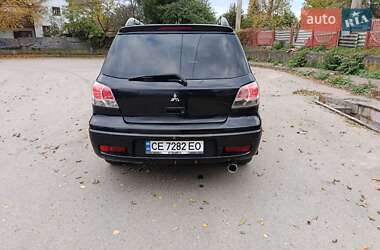 Позашляховик / Кросовер Mitsubishi Outlander 2004 в 
