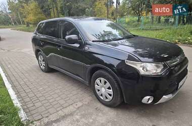 Внедорожник / Кроссовер Mitsubishi Outlander 2014 в Тернополе