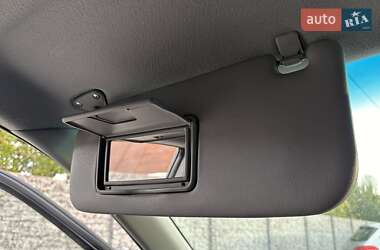 Позашляховик / Кросовер Mitsubishi Outlander 2008 в 