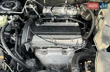 Позашляховик / Кросовер Mitsubishi Outlander 2008 в 