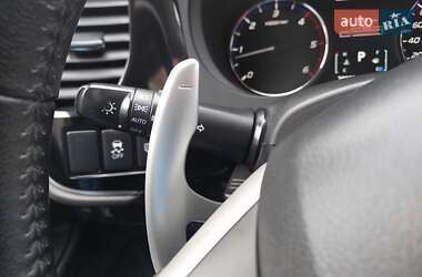 Позашляховик / Кросовер Mitsubishi Outlander 2013 в  фото 36 Позашляховик / Кросовер Mitsubishi Outlander 2013 в