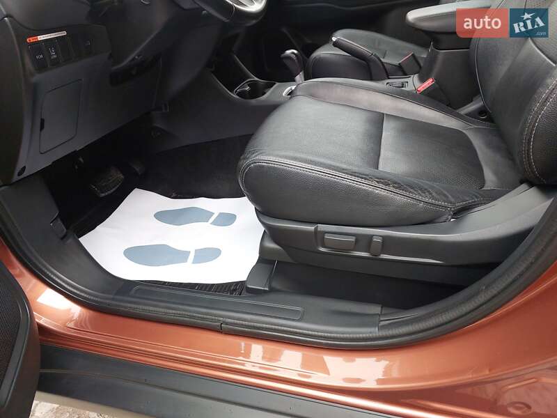 Позашляховик / Кросовер Mitsubishi Outlander 2013 в Рівному фото 41 Позашляховик / Кросовер Mitsubishi Outlander 2013 в Рівному