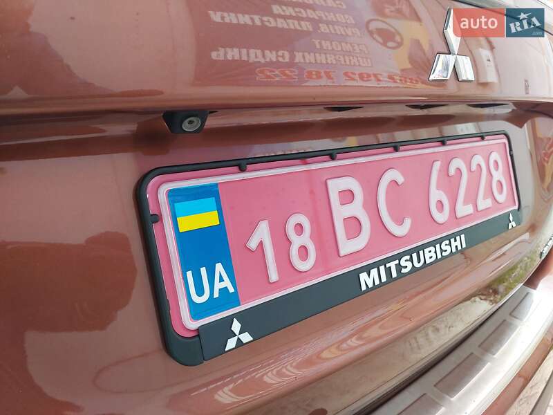 Позашляховик / Кросовер Mitsubishi Outlander 2013 в Рівному фото 55 Позашляховик / Кросовер Mitsubishi Outlander 2013 в Рівному