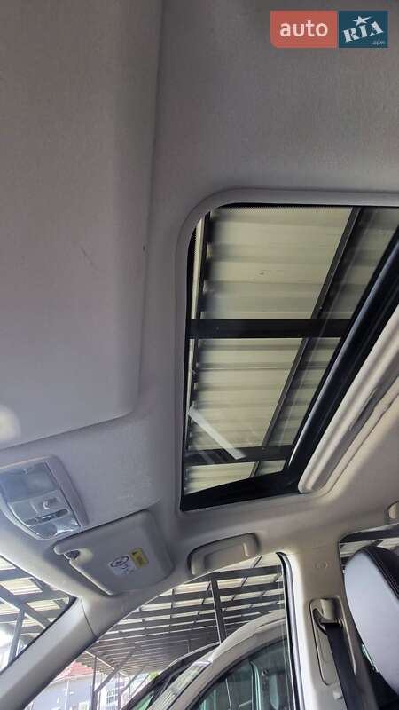 Внедорожник / Кроссовер Mitsubishi Outlander 2014 в Калуше