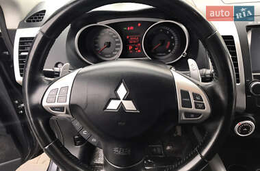Внедорожник / Кроссовер Mitsubishi Outlander 2007 в 