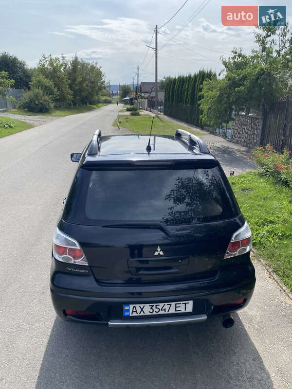 Внедорожник / Кроссовер Mitsubishi Outlander 2007 в Львове