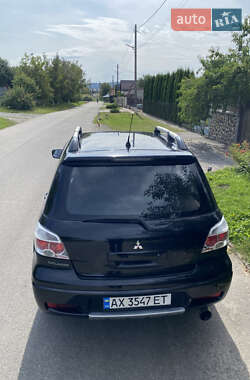 Внедорожник / Кроссовер Mitsubishi Outlander 2007 в 