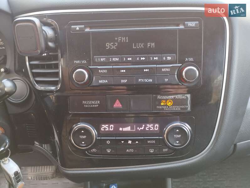 Внедорожник / Кроссовер Mitsubishi Outlander 2012 в Николаеве фото 43 Внедорожник / Кроссовер Mitsubishi Outlander 2012 в Николаеве