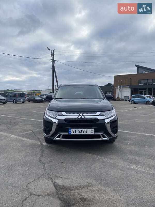 Внедорожник / Кроссовер Mitsubishi Outlander 2020 в Белой Церкви фото 3 Внедорожник / Кроссовер Mitsubishi Outlander 2020 в Белой Церкви