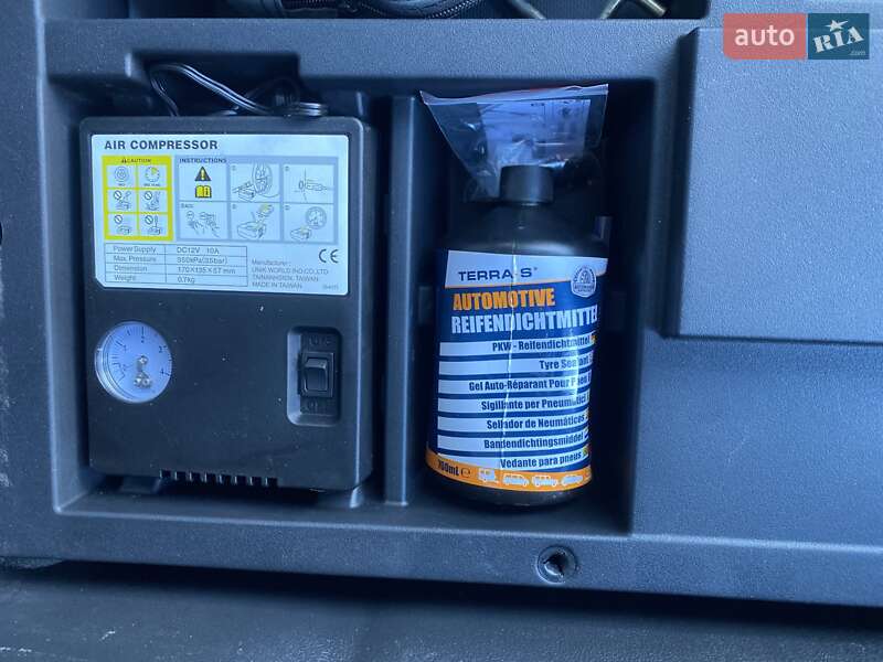 Позашляховик / Кросовер Mitsubishi Outlander 2014 в Луцьку