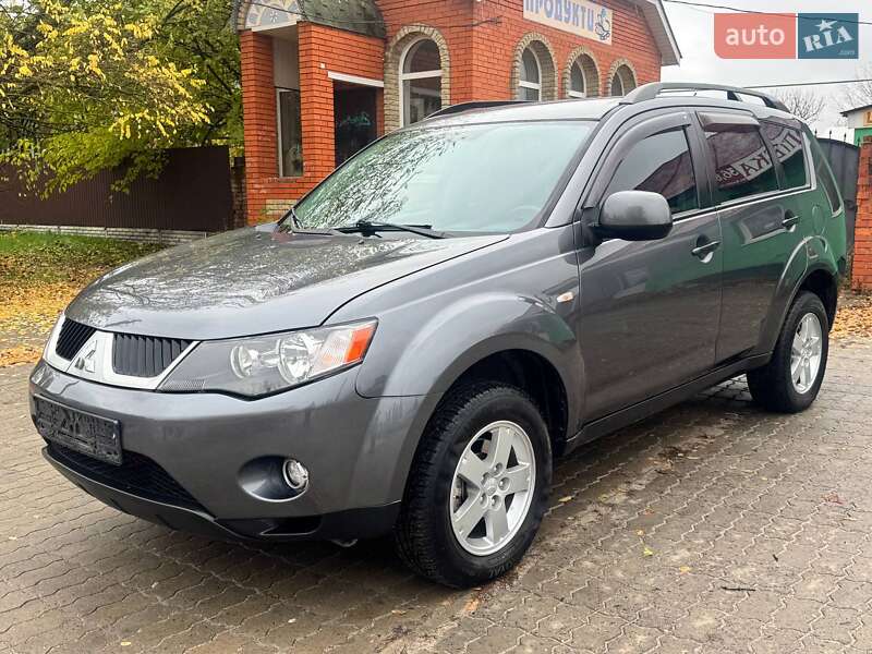Позашляховик / Кросовер Mitsubishi Outlander 2008 в Охтирці