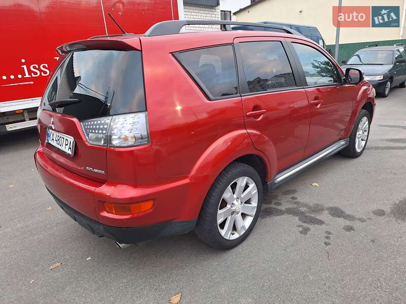 Позашляховик / Кросовер Mitsubishi Outlander 2010 в Києві фото 6 Позашляховик / Кросовер Mitsubishi Outlander 2010 в Києві
