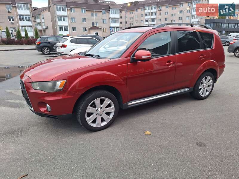 Позашляховик / Кросовер Mitsubishi Outlander 2010 в Києві фото 7 Позашляховик / Кросовер Mitsubishi Outlander 2010 в Києві