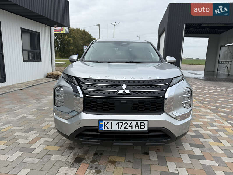 Внедорожник / Кроссовер Mitsubishi Outlander 2021 в Броварах фото 14 Внедорожник / Кроссовер Mitsubishi Outlander 2021 в Броварах